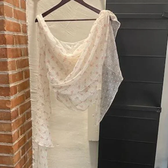 Harper Top - Picture 1 of 14